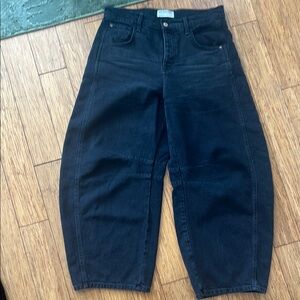 Black Wide-Leg Jeans